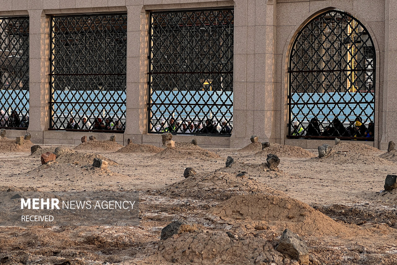 شیعیان در قبرستان بقیع عزاداری کردند – خلیج فا